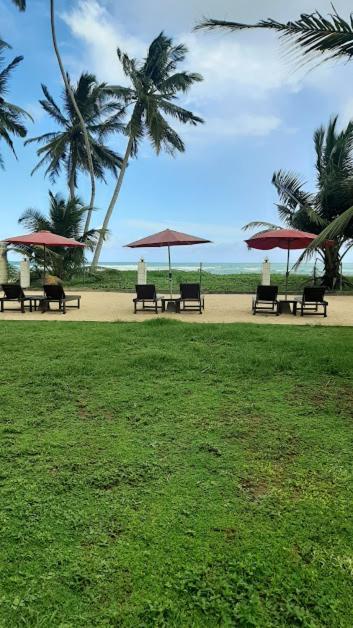 Akurala Beach Boutique Resort 외부 사진