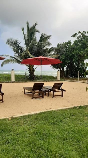 Akurala Beach Boutique Resort 외부 사진